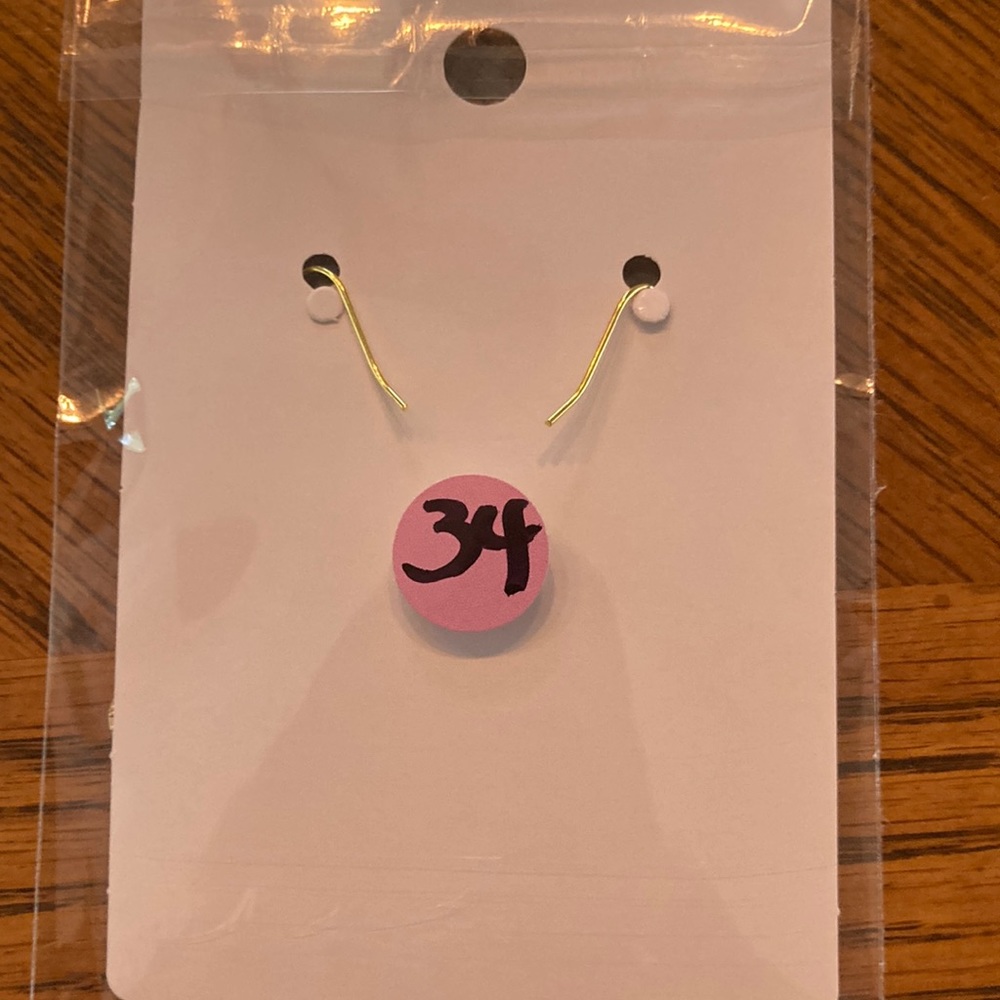 34      “Witch hat” earrings. - Picture 2 of 2